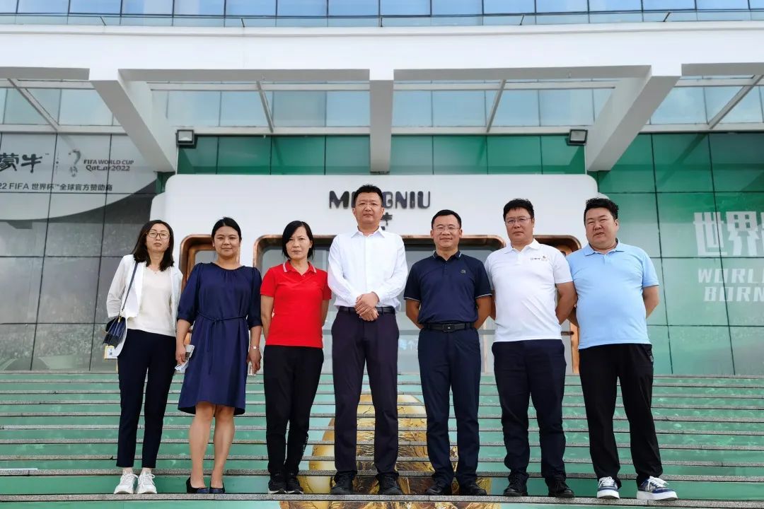 助力绿茵梦想起航，蒙牛青少年足球夏令营圆满收官