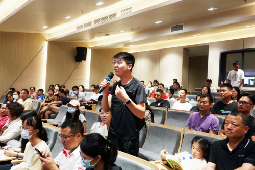 唐际根教授“光明大讲堂”讲座火爆：融考古、历史、传说、文献于一炉