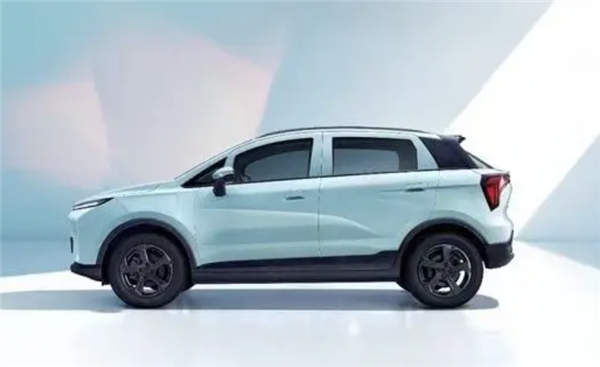 几何E萤火虫新车型正式亮相,续航里程提升至401公里(图3) 续航增至401公里 吉利几何E萤火虫星光版上市 对标比亚迪海鸥