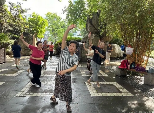 科技绘绿 美丽成都 看科技如何塑造现代生态之城 