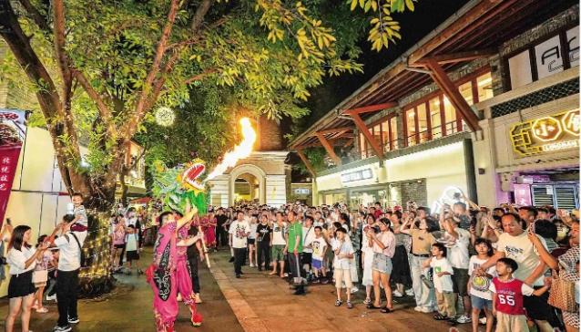 商业热土 首店井喷 