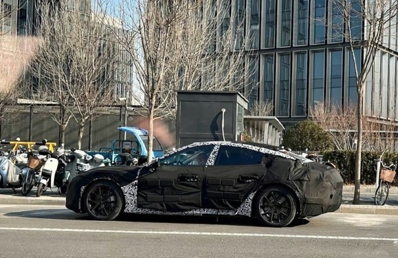 汽车博主为小米汽车打抱不平:部分媒体只会道听途说